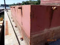 बार्ज विक्रीसाठी