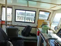 ट्रॉलर विक्रीसाठी