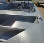 वर्क बोटी विक्रीसाठी