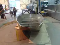वर्कबोट विक्रीसाठी