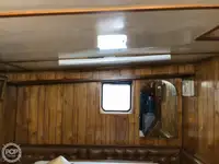 ट्रॉलर विक्रीसाठी