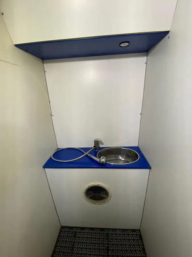 टोबोट विक्रीसाठी