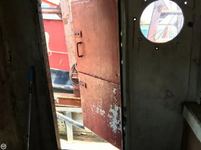 टोबोट विक्रीसाठी