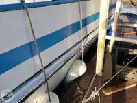 फेरी जहाज विक्रीसाठी