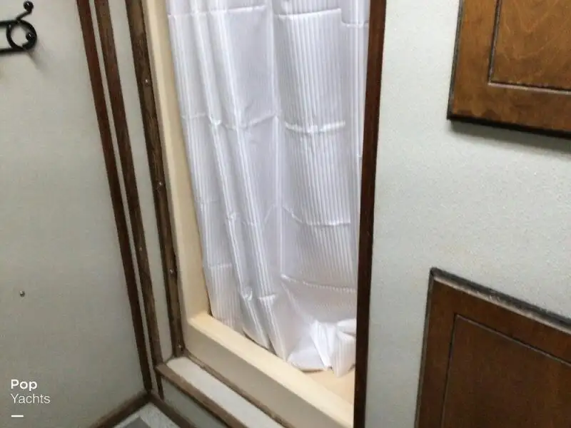 ट्रॉलर विक्रीसाठी