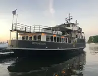 क्रूझ फेरी विक्रीसाठी