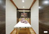 यॉट विक्रीसाठी
