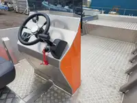 वर्क बोटी विक्रीसाठी