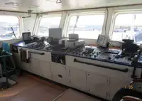 प्लॅटफॉर्म पुरवठा जहाज (PSV) विक्रीसाठी