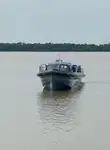 क्रू बोट विक्रीसाठी