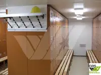 कंटेनर जहाज विक्रीसाठी