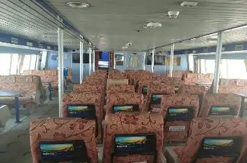 क्रूझ जहाज विक्रीसाठी