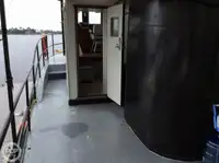 टोबोट विक्रीसाठी