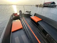 वर्क बोटी विक्रीसाठी