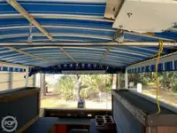 क्रूझ जहाज विक्रीसाठी