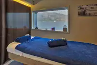 क्रूझ जहाज विक्रीसाठी