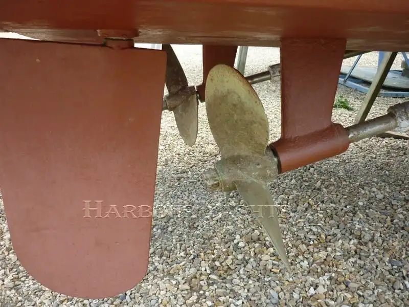 ट्रॉलर विक्रीसाठी