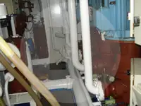 लाइव्ह मासे वाहून नेणारे जहाज विक्रीसाठी