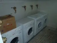 टोबोट विक्रीसाठी