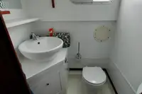 ट्रॉलर विक्रीसाठी