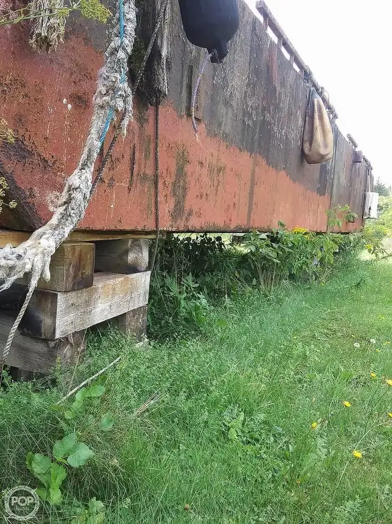 बार्ज विक्रीसाठी