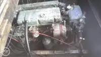 गस्त नौका विक्रीसाठी