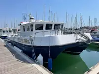 Catamaran विक्रीसाठी