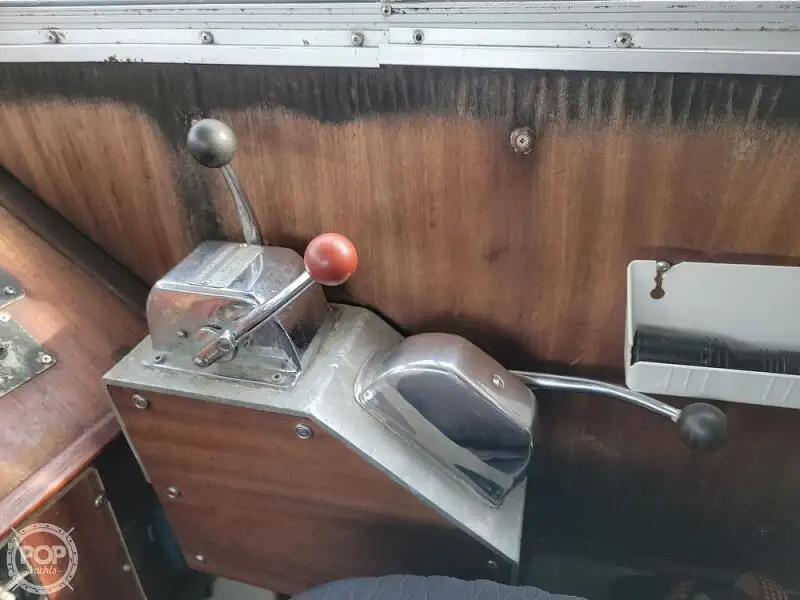 लाइफबोट विक्रीसाठी