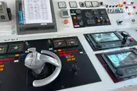 रो-रो जहाज विक्रीसाठी