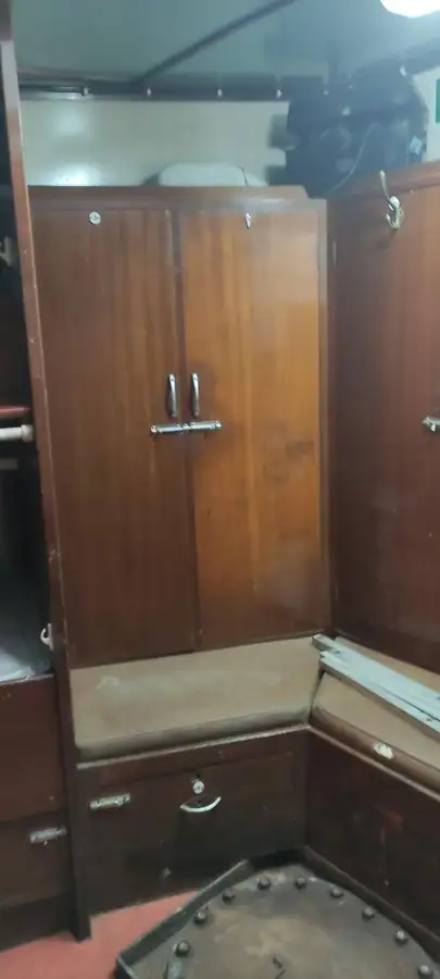 टोबोट विक्रीसाठी
