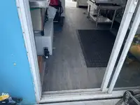 कॅटामारन विक्रीसाठी