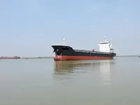 कंटेनर जहाज विक्रीसाठी