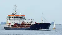 Oil/Chemical tanker विक्रीसाठी