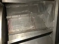कंटेनर जहाज विक्रीसाठी