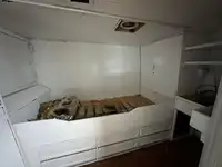 ट्रॉलर विक्रीसाठी