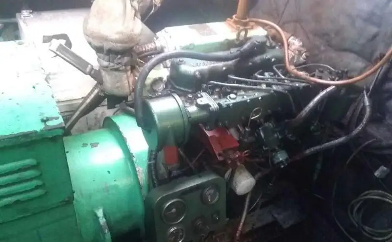 पायलट बोट विक्रीसाठी