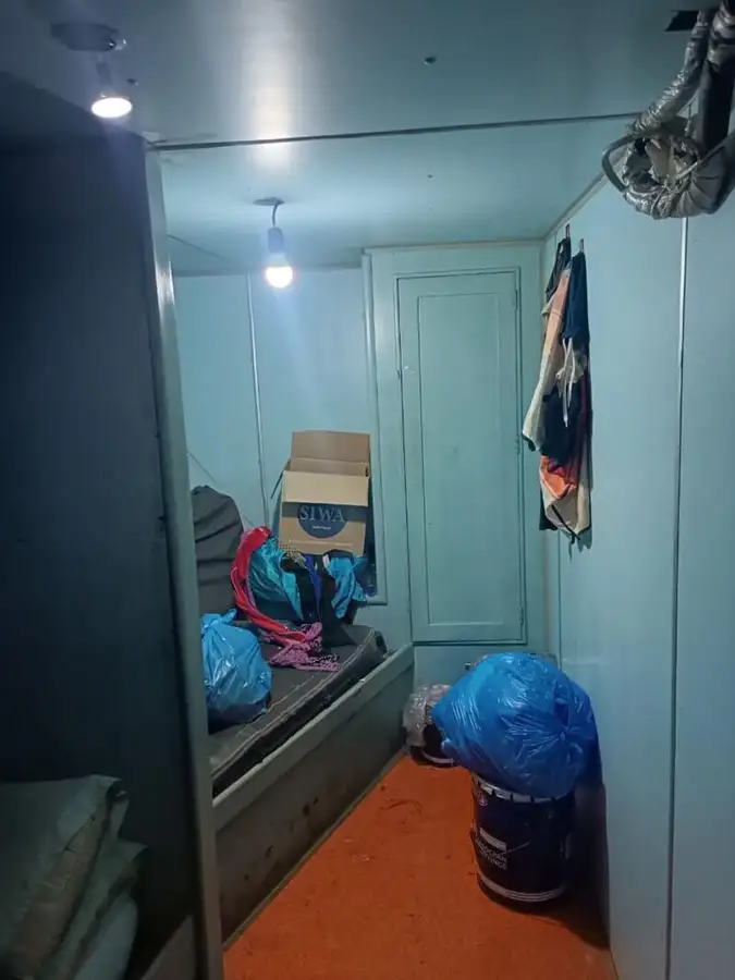 वर्क बोटी विक्रीसाठी