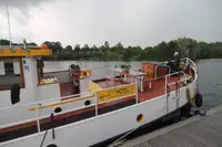 क्रूझ जहाज विक्रीसाठी