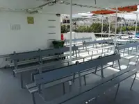 फेरी जहाज विक्रीसाठी