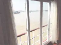 क्रूझ जहाज विक्रीसाठी