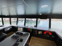 Purse seiner विक्रीसाठी