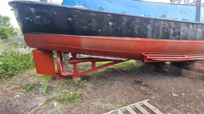 वर्क बोटी विक्रीसाठी