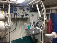 रेफ्रिजर जहाज विक्रीसाठी