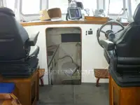 ट्रॉलर विक्रीसाठी