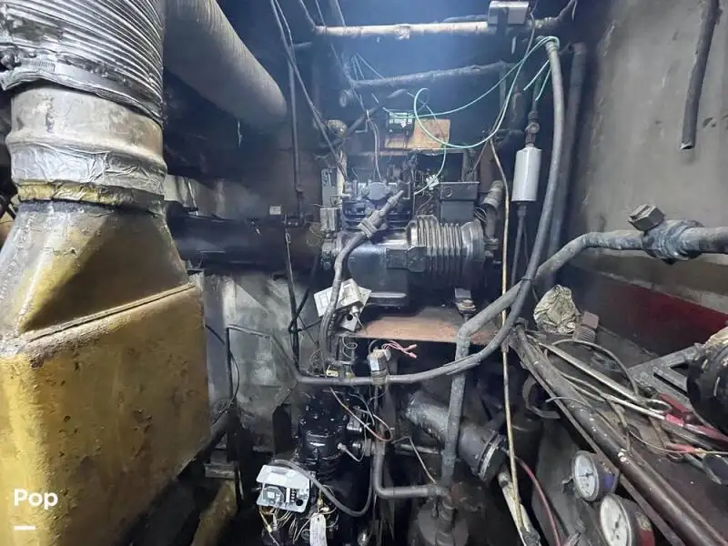 ट्रॉलर विक्रीसाठी