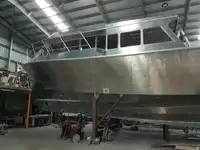 वर्क बोटी विक्रीसाठी