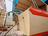वर्क बोटी विक्रीसाठी