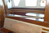 फेरी जहाज विक्रीसाठी