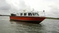 क्रू बोट विक्रीसाठी