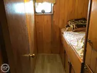 ट्रॉलर विक्रीसाठी